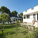 Otus Camere 4*
