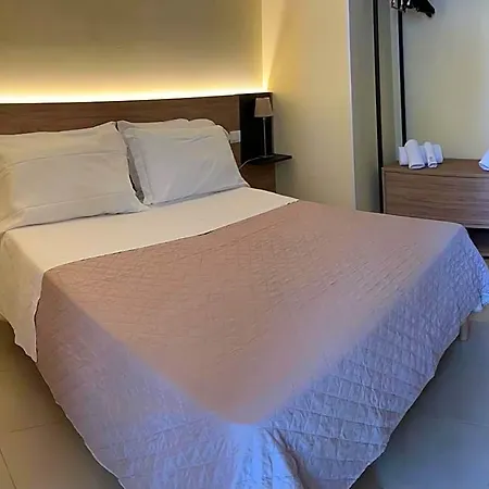 Otus 4* Otranto